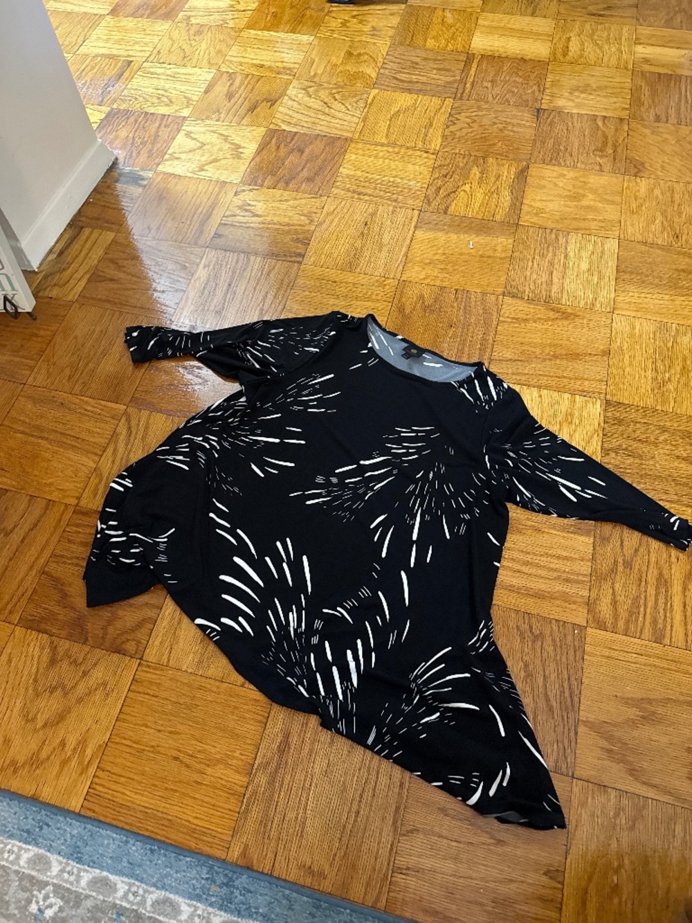 JM. Collection black/white top, size 2X